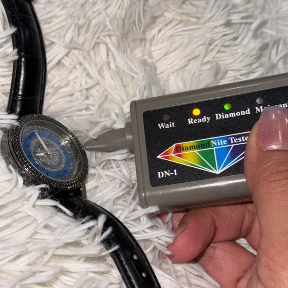 Real Diamond watch for women, Natural Diamond watch Gifts for her, Best seller - Picture 3 of 4